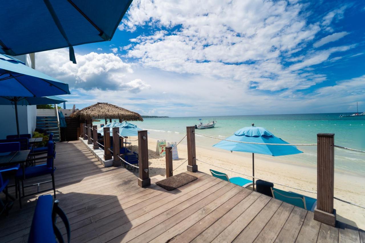 Blue Skies Beach Resort Negril Exterior foto