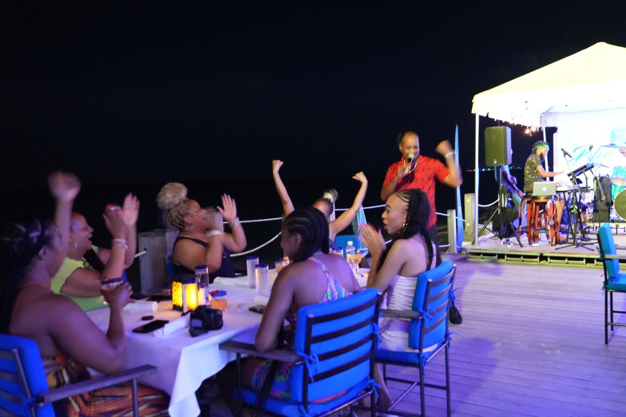 Blue Skies Beach Resort Negril Exterior foto